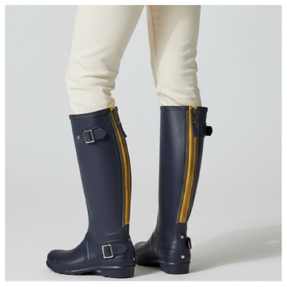 Steve Madden Shoes - Steve Madden Tsunami Blue navy raining Boots